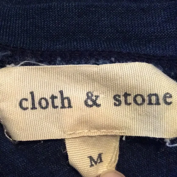 Anthropologie Cloth & Stone Chambray Open Back Blouse size Medium - Picture 6 of 6